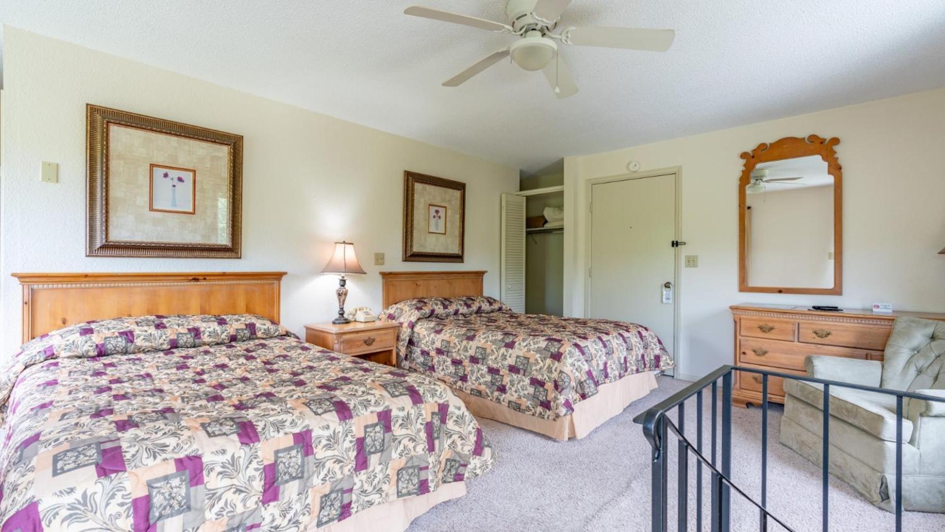 4 Seasons At Beech Mountain Hotell Rum bild