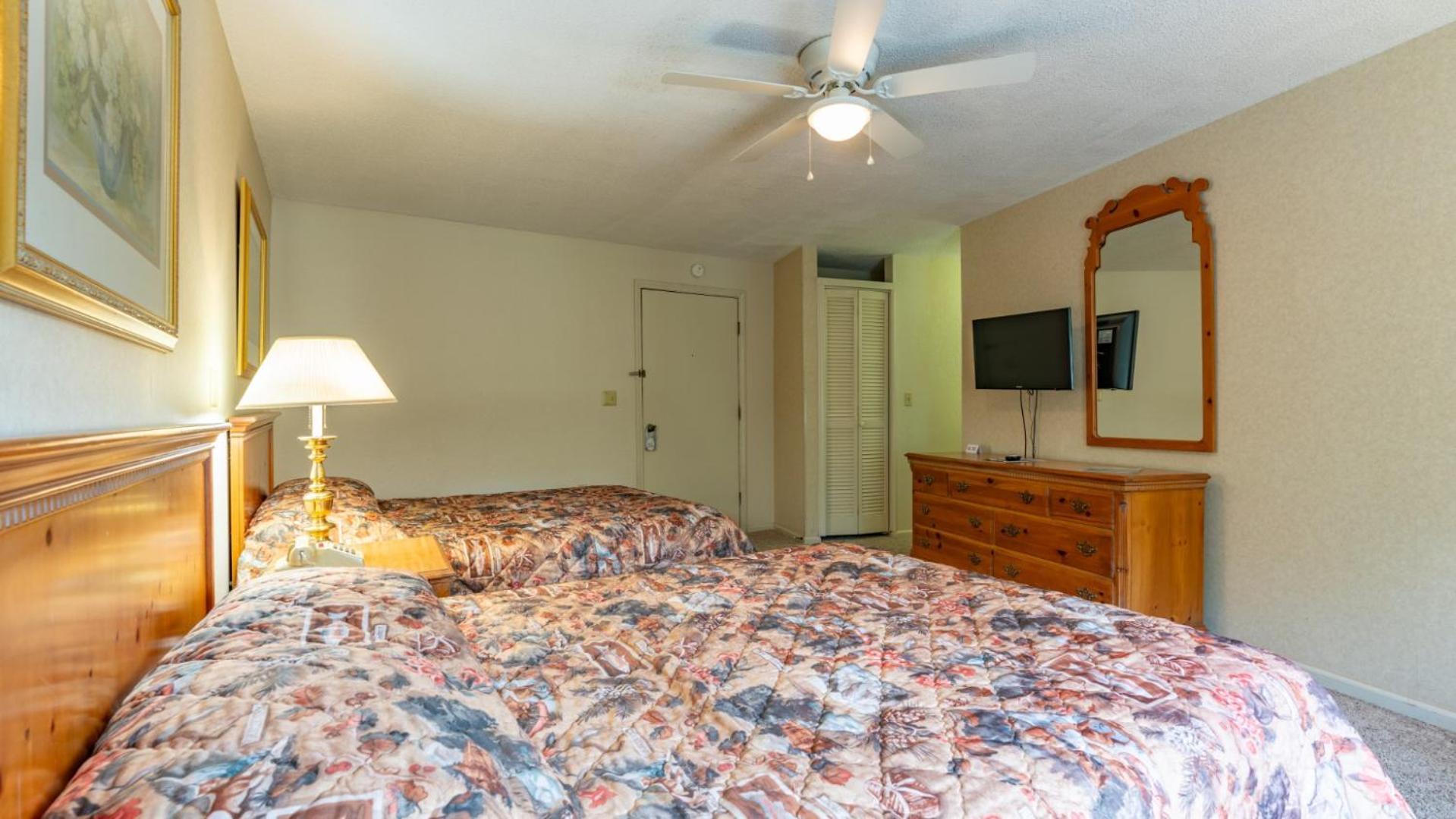 4 Seasons At Beech Mountain Hotell Rum bild
